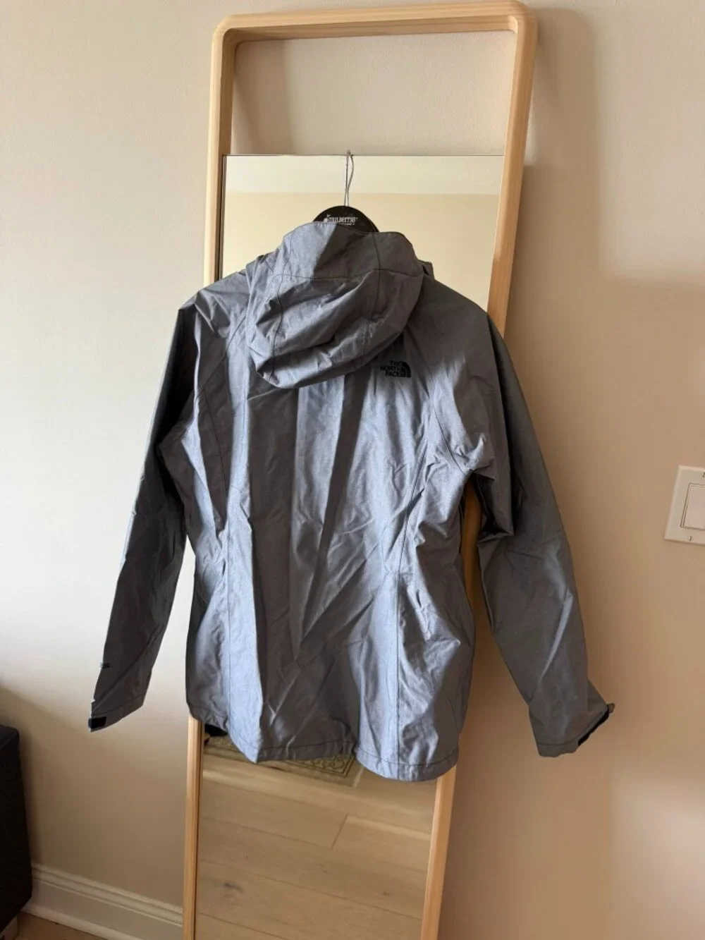 Women's North Face Rain Jacket (Size L) - Picture 2 of 3